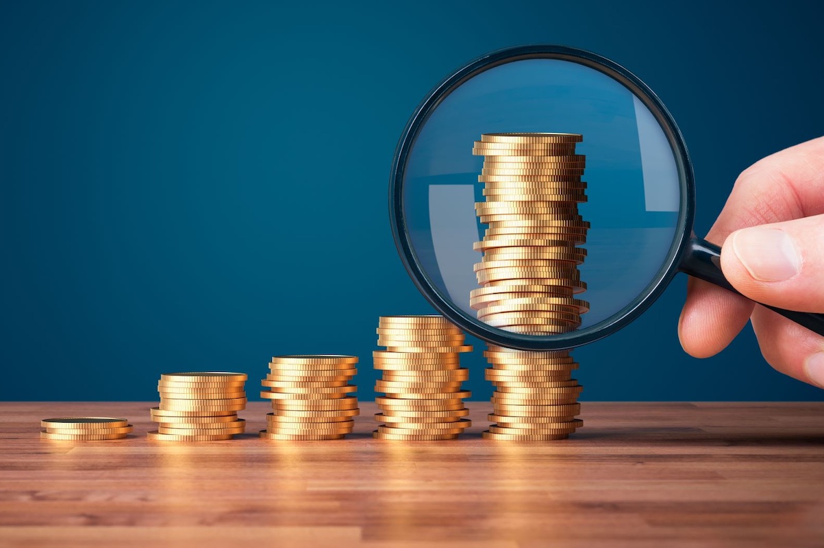 Why People Fear Investing: Understanding the Psychological Barriers hero image